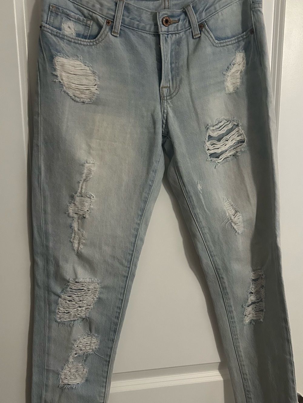 Lucky Brand Light Blue Distressed Skinny Jeans